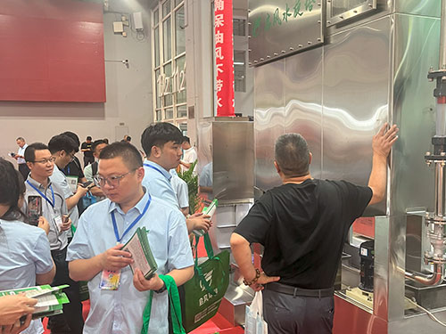 環(huán)保設備行業(yè)已悄然發(fā)生變革，啟風水旋塔廣州展會大展拳腳